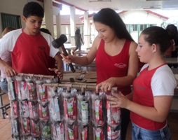 A EEB Cecília Rosa Lopes é uma das escola contempladas com o programa Escola Sustentáveis, já desenvolve projetos de sustentabilidade. 